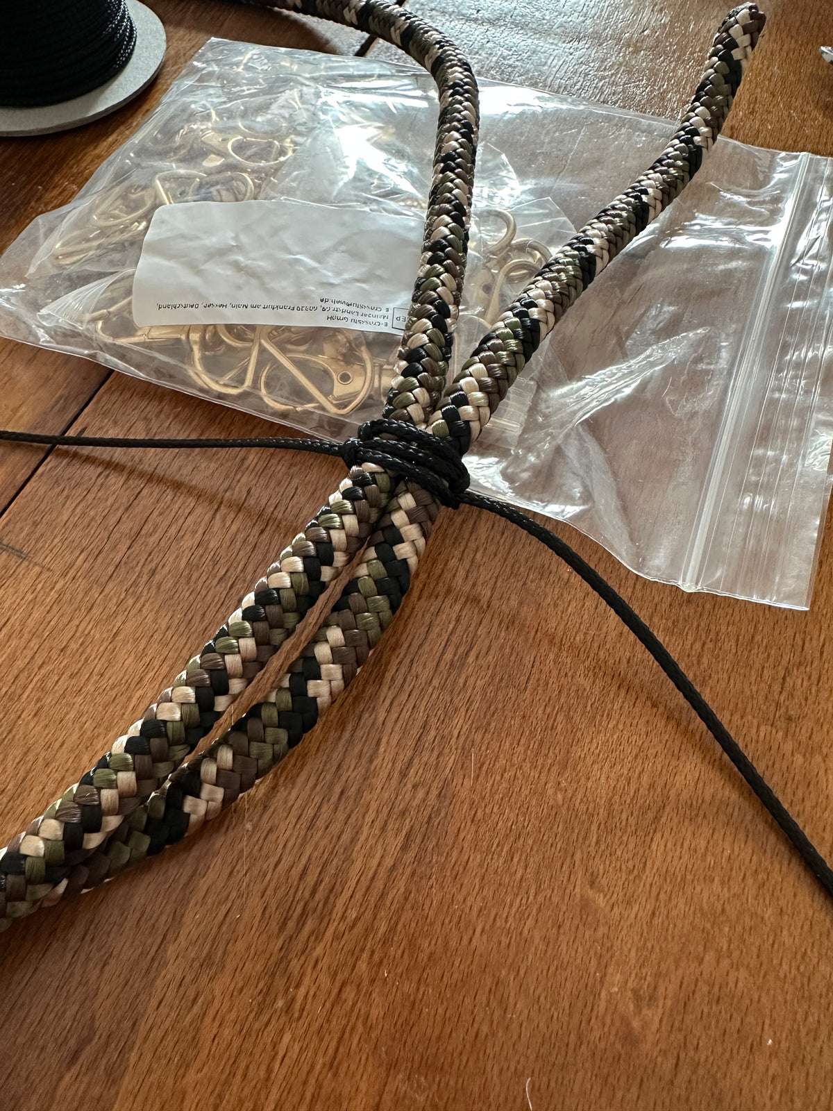 Lange Handykette aus Segeltau in Camouflage | Verstellbar bis 130cm | Wunschanhänger